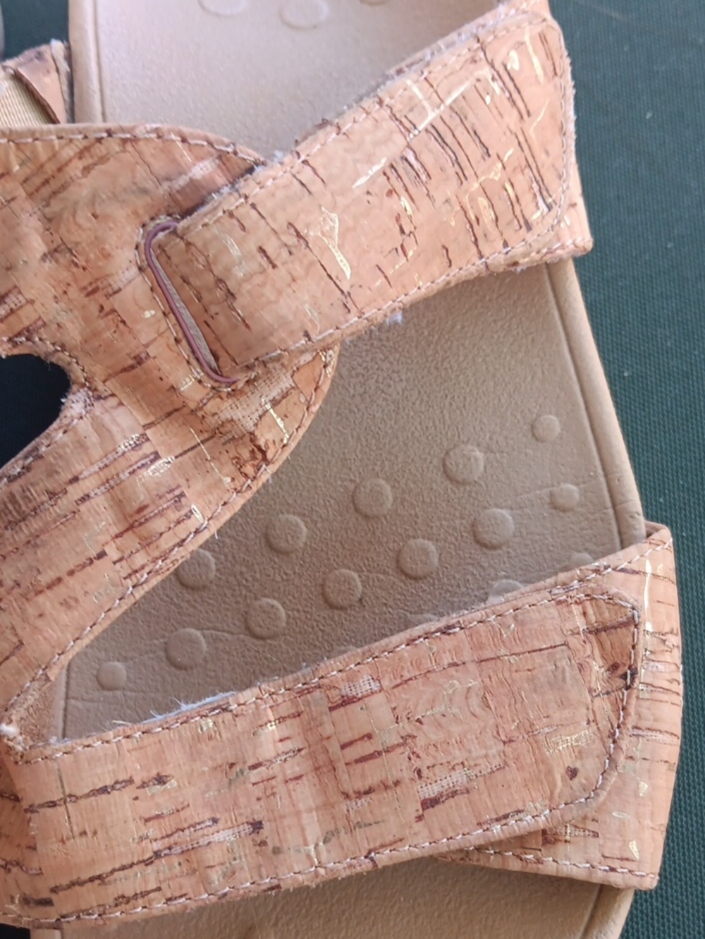 Vionic Women’s Cork-Pattern Slide Sandals in Light Tan - Picture 2 of 7